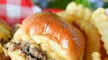 Chopped Cheeseburger Sliders {Maid Rite Copycat} Chopped Cheeseburger Sliders {Maid Rite Copycat}