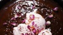 sticky toffee gingerbread with rose ice cream sticky toffee gingerbread with rose ice cream