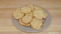Recipe: Peanut Butter and Cornmeal Dog Biscuits Recipe: Peanut Butter and Cornmeal Dog Biscuits