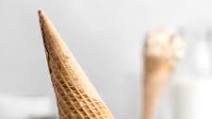 No Churn Almond Mocha Swirl Ice Cream No Churn Almond Mocha Swirl Ice Cream