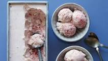 No-Churn Strawberry Ice Cream No-Churn Strawberry Ice Cream