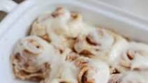 Clone of a Cinnabon: Easy Bread Machine Cinnamon Rolls Clone of a Cinnabon: Easy Bread Machine Cinnamon Rolls
