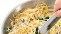 Pasta with garlic and oil Pasta with garlic and oil