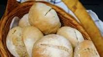 Crusty Sourdough Dinner Rolls, no-knead and no added yeast Crusty Sourdough Dinner Rolls, no-knead and no added yeast