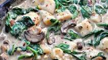 Vegan Gnocchi Mushroom Florentine Vegan Gnocchi Mushroom Florentine