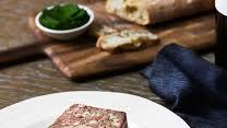 Chicken liver and foie gras pate with pickled shallots and parsley puree Chicken liver and foie gras pate with pickled shallots and parsley puree