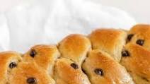 Vegan chocolate chip brioches Vegan chocolate chip brioches