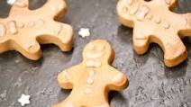 Gingerbread Christmas cookie recipe for babies (From 12 months) Gingerbread Christmas cookie recipe for babies (From 12 months)