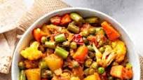 Easy Mixed Vegetable Curry (Dry, North Indian Style Sabzi) Easy Mixed Vegetable Curry (Dry, North Indian Style Sabzi)