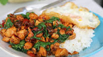 Thai basil chicken recipe (pad kra pao gai ผัดกระเพราไก่) Thai basil chicken recipe (pad kra pao gai ผัดกระเพราไก่)