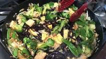 Pad Thai With Black Rice Noodles Pad Thai With Black Rice Noodles