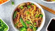 Beef Chow Mein (Gluten-Free, 30 Minute Meal) Beef Chow Mein (Gluten-Free, 30 Minute Meal)