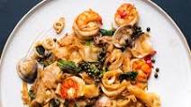 Spicy Seafood Drunken Noodles Spicy Seafood Drunken Noodles