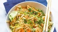 Weeknight Chicken Pad Thai (with Vegan Option) Weeknight Chicken Pad Thai (with Vegan Option)