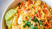 Easy Chicken Pad Thai Easy Chicken Pad Thai
