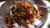 Vegan Thai Basil Stir Fry (Vegan Pad Kra Pao) Recipe by Tasty Vegan Thai Basil Stir Fry (Vegan Pad Kra Pao) Recipe by Tasty
