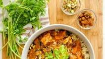 Chicken Sweet Potato Curry (Healthy & Paleo friendly) Chicken Sweet Potato Curry (Healthy & Paleo friendly)