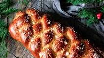 Pulla: Finnish Cardamom Bread Pulla: Finnish Cardamom Bread