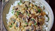 Vegan Mushroom Stroganoff Vegan Mushroom Stroganoff