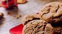 Crispy, Snappy Gingersnap Cookies Crispy, Snappy Gingersnap Cookies