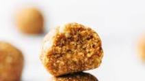Raw Vegan Carrot Cake Bites Raw Vegan Carrot Cake Bites