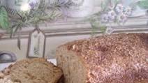 Quick Amish Friendship Bread or Muffins (No Starter Required) Quick Amish Friendship Bread or Muffins (No Starter Required)