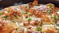 13 Best French Chicken Recipes (+ Easy Dinner Ideas) 13 Best French Chicken Recipes (+ Easy Dinner Ideas)