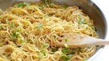Quick & Easy Garlic Noodles Quick & Easy Garlic Noodles
