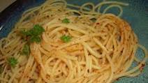 Olive Oil, Garlic, and Crushed Red Pepper Pasta Sauce Olive Oil, Garlic, and Crushed Red Pepper Pasta Sauce