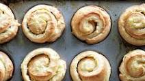 Coconut Cream Pie Breakfast Buns Coconut Cream Pie Breakfast Buns