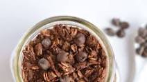 Skinny Chocolate Granola with Chia {GF, Low Cal, Vegan} Skinny Chocolate Granola with Chia {GF, Low Cal, Vegan}