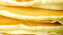 how to make fluffy American pancakes. how to make fluffy American pancakes.