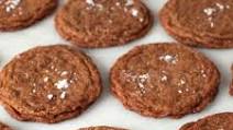 Chewy Cinnamon-Spelt Cookies with Sea Salt Chewy Cinnamon-Spelt Cookies with Sea Salt