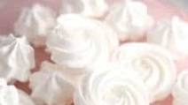 Easy Meringue Cookies Easy Meringue Cookies