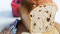 Cinnamon and raisin fruit loaf Cinnamon and raisin fruit loaf