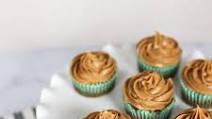 Peanut Butter Banana Pupcakes Peanut Butter Banana Pupcakes