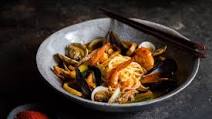 Jjamppong (Korean spicy seafood noodle soup) Jjamppong (Korean spicy seafood noodle soup)