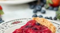 No-Bake Spring Berry Pie Recipe by Tasty No-Bake Spring Berry Pie Recipe by Tasty