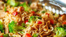 Quick Chicken Ramen Noodle Stir Fry Quick Chicken Ramen Noodle Stir Fry
