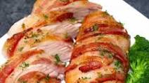 Slow Cooker Bacon Garlic Chicken Breast (+VIDEO) Slow Cooker Bacon Garlic Chicken Breast (+VIDEO)