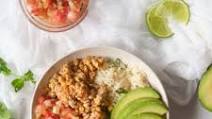 Easy chicken burrito bowls Easy chicken burrito bowls