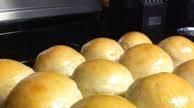 Mom's Homemade White Bread Rolls (Or Loaves) Mom's Homemade White Bread Rolls (Or Loaves)