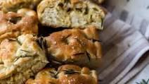 Cheesy Garlic Focaccia with Rosemary Cheesy Garlic Focaccia with Rosemary