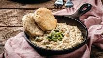 Southern Style Biscuits and Roasted Poblano Sausage Gravy Southern Style Biscuits and Roasted Poblano Sausage Gravy