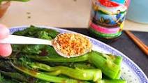 Chinese Broccoli With Oyster Sauce and Fried Garlic Recipe Chinese Broccoli With Oyster Sauce and Fried Garlic Recipe