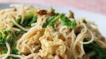 Stir-Fried Rice Noodles with Eggs and Greens Recipe Stir-Fried Rice Noodles with Eggs and Greens Recipe
