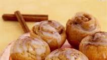 8-Minute Mini Cinnamon Rolls 8-Minute Mini Cinnamon Rolls