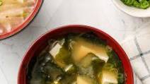 Authentic Vegan Miso Soup Authentic Vegan Miso Soup