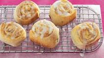 Cinnamon Rolls with Cream Cheese Cinnamon Rolls with Cream Cheese