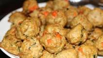 Chicken Meatballs Home-made Dog Treats Chicken Meatballs Home-made Dog Treats